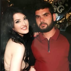 Meet your Posher, Zara